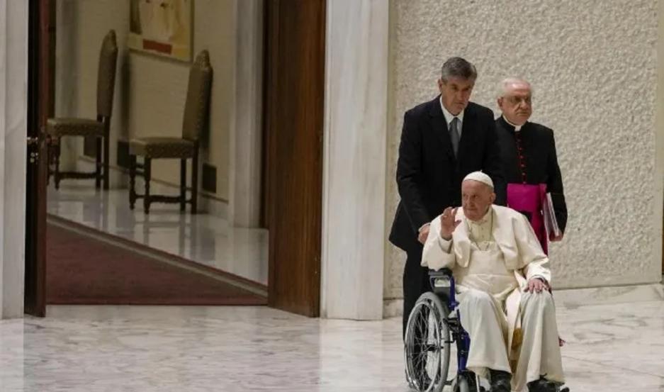 Francisco no presidirá la Misa del Corpus Christi por motivos de salud ...