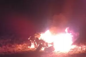 ltimo momento: un vehculo se prendi fuego y hay un fallecido