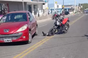 Motociclistas lesionados en dos siniestros viales en la Capital
