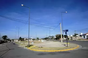 Con pedradas, un desalojo termin con dos heridos en San Antonio Sur