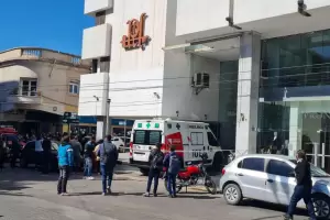 Fatal accidente en La Rioja: Un hombre realizaba tareas de mantenimiento y el ascensor cay sobre l