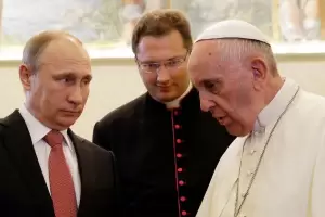 Finalmente Putin se abre al dilogo con el papa Francisco