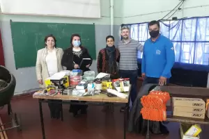 Educacin realiz importante entrega de materiales a la EPET N7