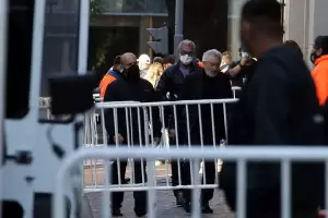 De Niro tom mate, termina de filmar este sbado con su amigo Brandoni, y se va a Nueva York