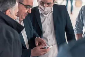 "A diferencia de Juntos para el Cambio, no creemos en la especulacin financiera"