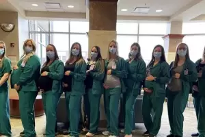 El caso del hospital en el que 10 enfermeras de parto estn embarazadas al mismo tiempo