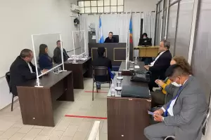 Pulsera dual y arresto domiciliario para el joven que atac a su vecina