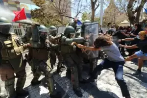Chile: el gobierno de Boric orden volver a militarizar la zona en conflicto con los mapuches