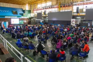 Docentes de Educaci�n F�sica recibieron capacitaci�n en "Iniciaci�n Deportiva y Desarrollo Motor�