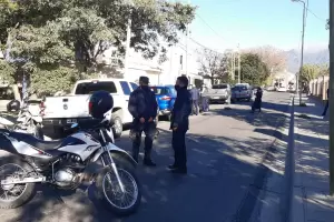 Dos hijos del suegro del propietario de Stratton Sierra fueron detenidos por la balacera