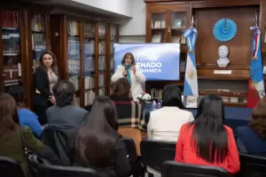 Se present el libro "Adn Quiroga" en la Biblioteca del Senado