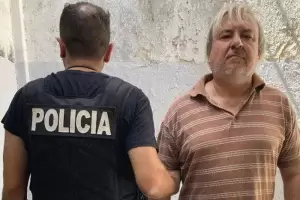 Cay el canillita que descubri un algoritmo para crear tarjetas de crditos