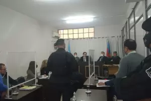 Por agredir a su madre un joven ocupa el banquillo de los acusados