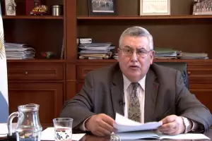 Pernasetti destac la importancia de que en Argentina se modifique el modo de elegir miembros del Parlasur