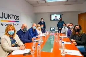 La designacin de Thea deriv en una renuncia y una grieta en la oposicin