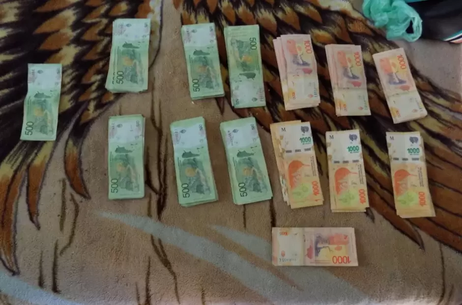 Denunciaron el robo de casi medio mill�n de pesos de una carnicer�a y hay tres d