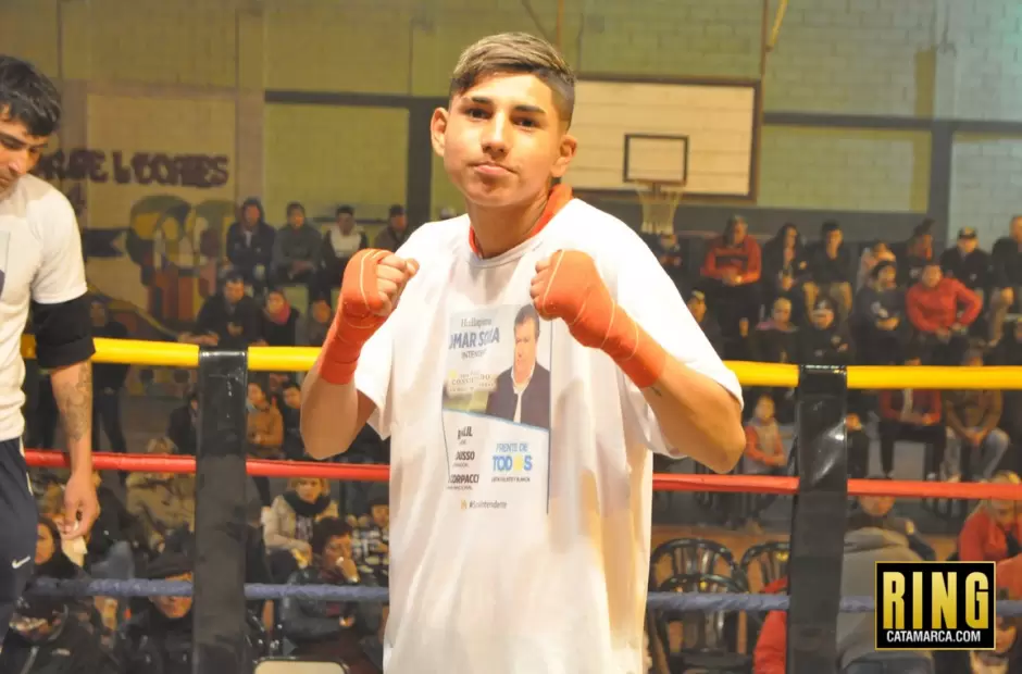 Agustin P�ez, p�gil de 15 a�os.