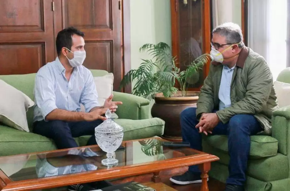 El gobernador se reuni� con el titular de la UDAI Catamarca, Enzo Carrizo.