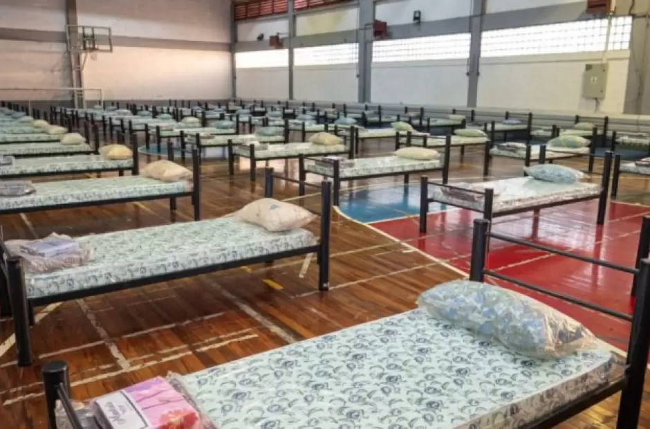 Por la pandemia, acondicionan el estadio Kempes.