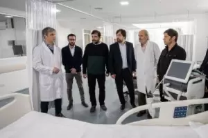 Kicillof se baj� de la reuni�n con Fern�ndez tras visitar un hospital con m�dicos infectados