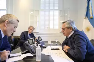 Fern�ndez le agradeci� a Macron su acompa�amiento a la propuesta argentina ante el FMI y el Club de Par�s