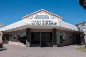 Denuncian el abuso sexual a una becada en el Complejo Urbano Girardi