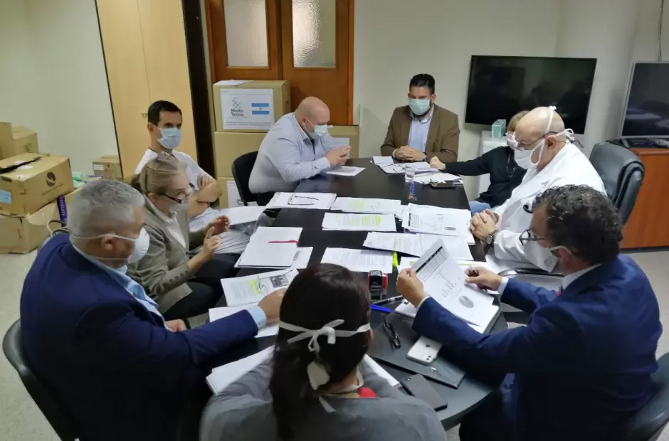 Reuni�n en la sede de la obra social.