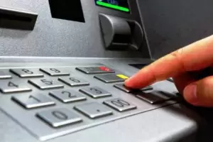 Por qu no se puede operar en cajeros automticos con billetes de $ 10.000