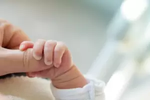 Estaba por dar a luz y una mdica la asisti por llamada