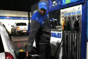 Con aumento confirmado, Cunto gana un empleado de YPF en noviembre 2024?