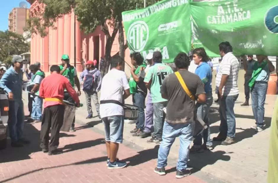Los gremios plantean la posibilidad de medidas de fuerza.