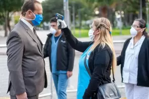 El oficialismo sali a bancar el discurso del gobernador