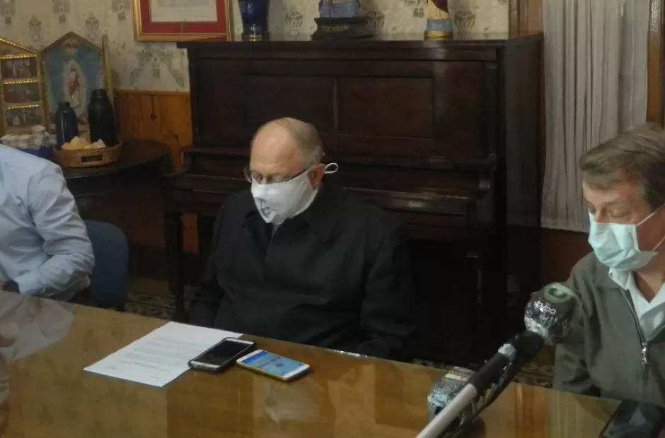 El pastor Diego Hermoso, Mons. Luis Urbanc y el Dr. Rub�n Lejtman