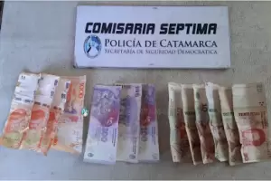Roban dinero de una peluquera