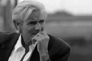 Falleci� el cantante Sergio Denis