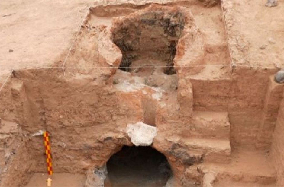 Hornos y piezas encontradas en el sitio arqueológico belicho.
