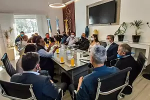 La intersindical de estatales marcha en contra de la reforma del Estado y la movilidad laboral