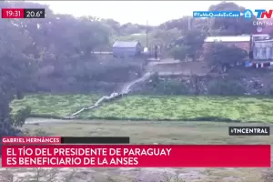 El Prefecto General reconoci� que hay "casos espor�dicos" de cruces de ciudadanos paraguayos para cobrar el IFE