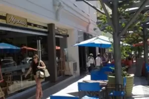 Gastronmicos piden unificar el horario de cierre de bares y restaurantes