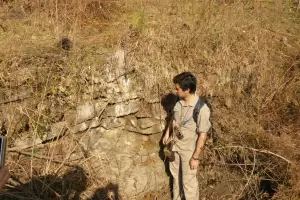 Dan detalles de las piezas sobre el hallazgo de dos vasijas indgenas en Pacln