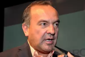 "Hay que terminar con el sistema perverso que a veces no le da estabilidad al docente"