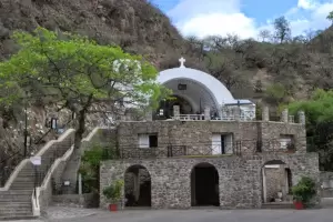 Postergan hasta maana el retiro de la imagen de la Virgen del Valle de La Gruta