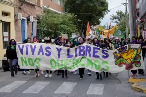 Catamarca march bajo el lema #NiUnaMenos  para decir basta a la ola de violencia machista