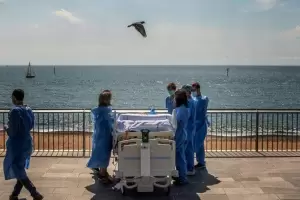 Vio el Mediterrneo tras 50 das internado por Covid-19