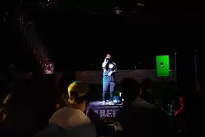 Habilitan los shows en vivo en los bares de la Capital