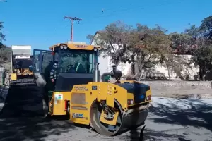 Inici la repavimentacin de la avenida Girardi en Piedra Blanca