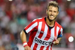 Entre lgrimas, la Gata Fernndez confirm su retiro del ftbol profesional