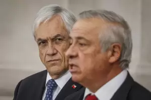 En medio de la pandemia, Sebasti�n Pi�era cambi� de ministro de Salud