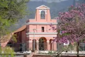 Entr a robar en una escuela y qued filmado