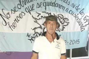 Despus de 38 aos recuper su nico recuerdo de Malvinas